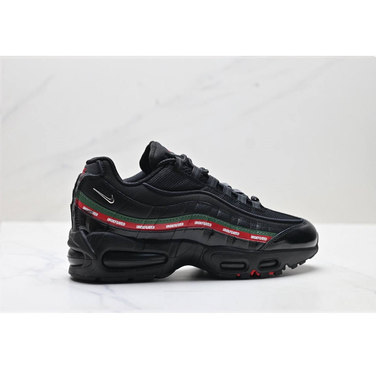 Обувки Air Max 95 SP Undefeated Black