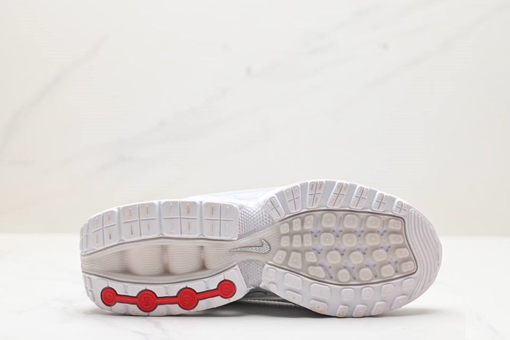 Обувки Air Max DN White