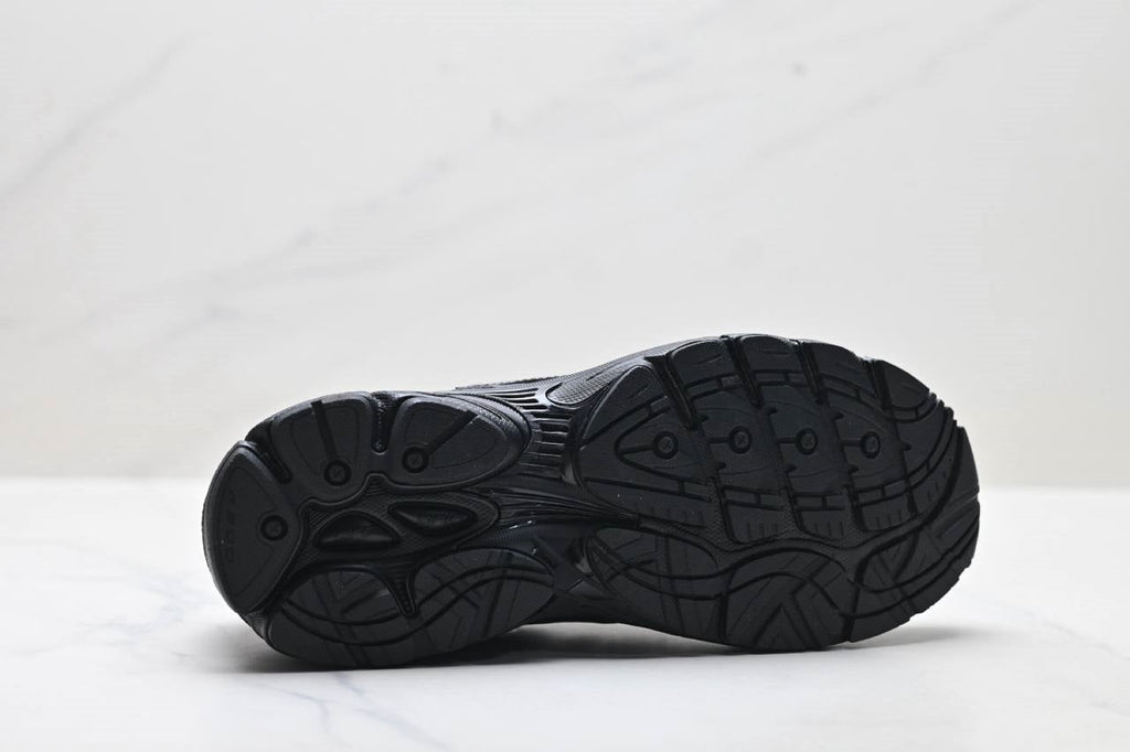 Обувки Saucony Progrid Omni 9 Armor Black