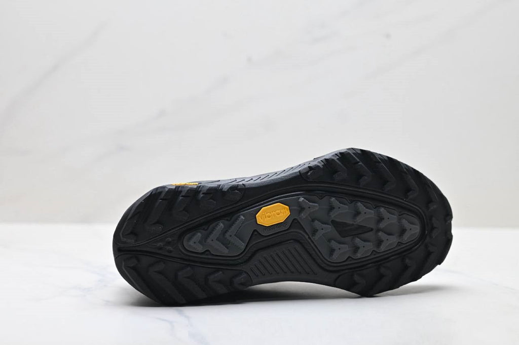 Обувки ACG Zegama Trail 2