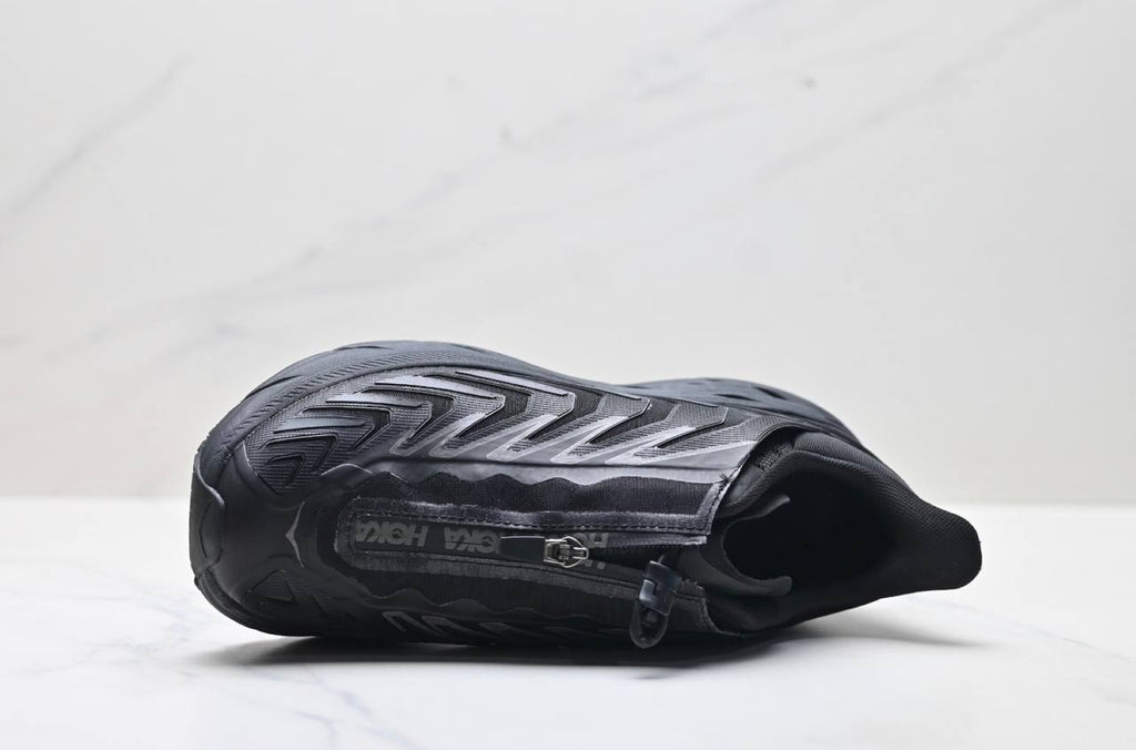Обувки Hoka One One Project Clifton Triple Black