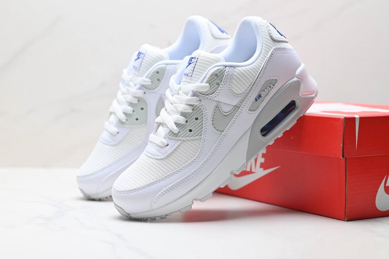 Обувки Air Max 90 White Lt Smoke Grey