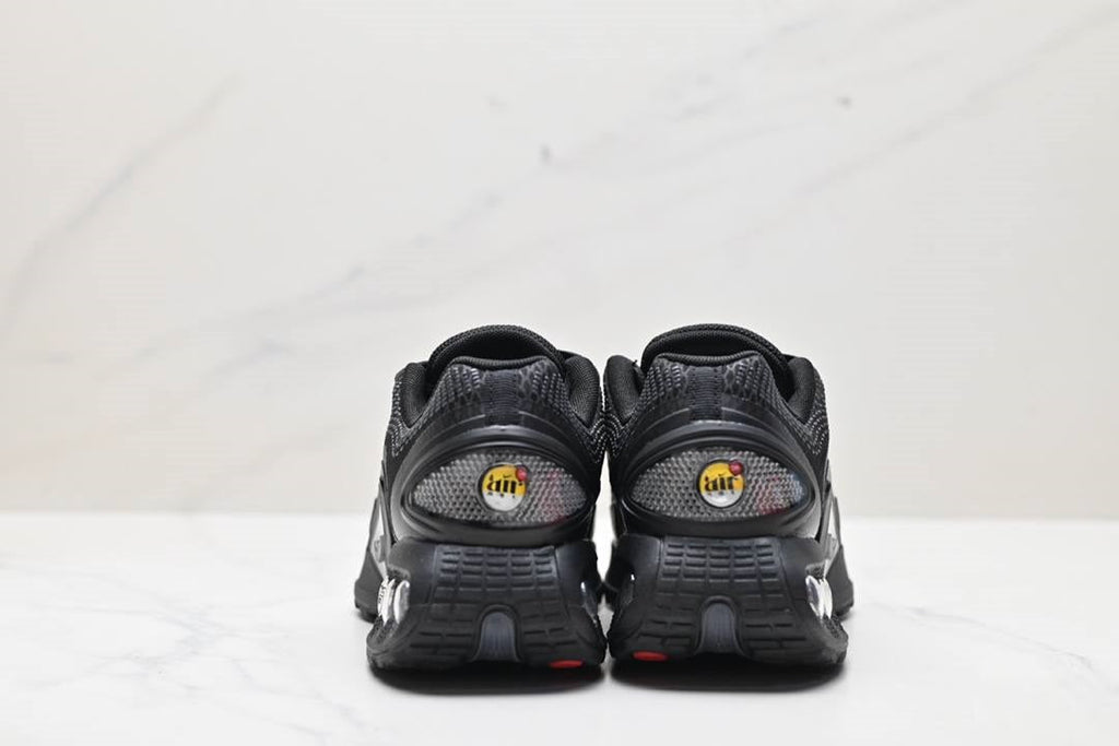 Обувки Air Max DN Black