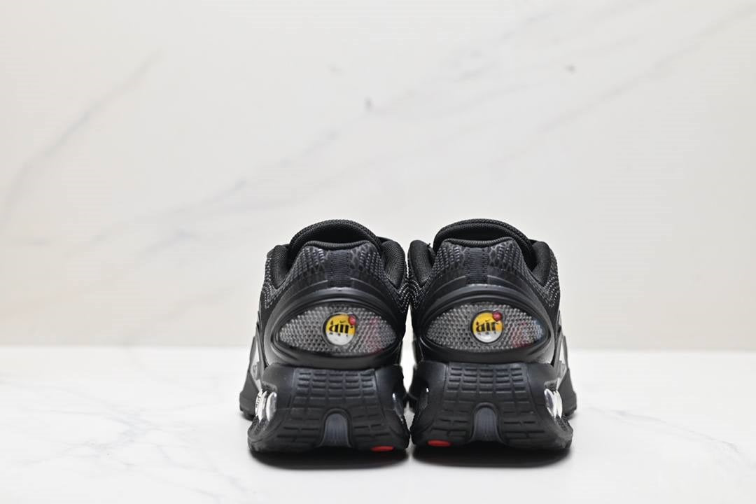 Обувки Air Max DN Black