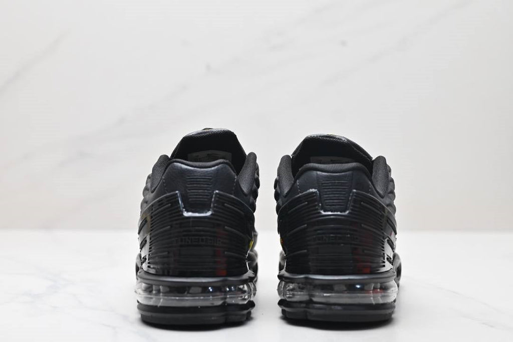 Обувки TN Air Max Plus 3 Just Do It Black