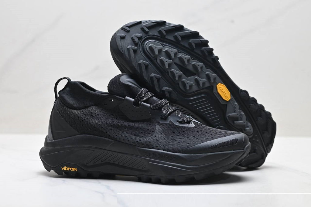 Обувки ACG Zegama Trail 2