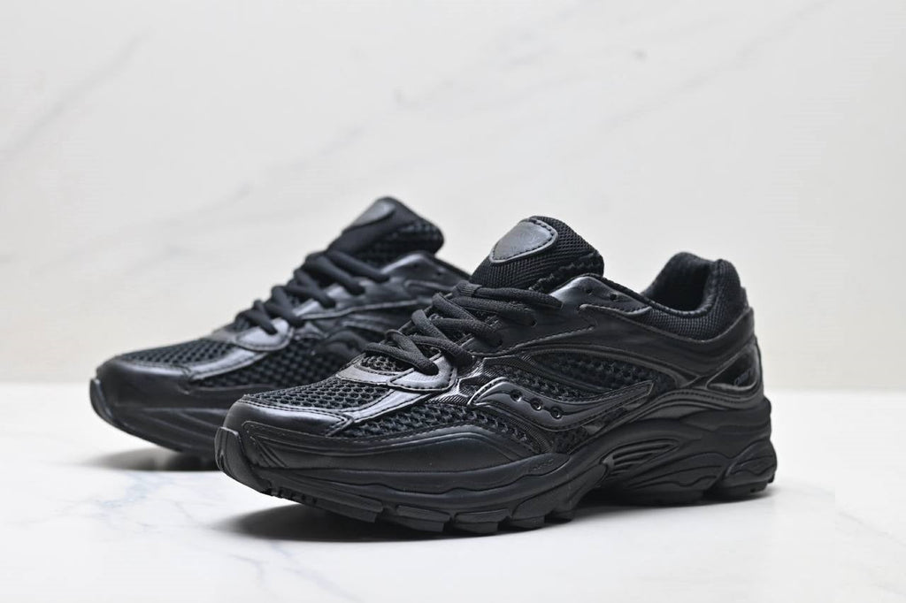 Обувки Saucony Progrid Omni 9 Armor Black