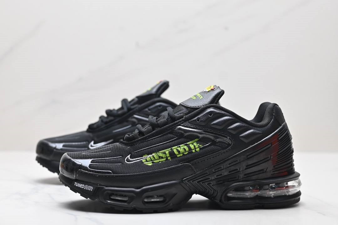Обувки TN Air Max Plus 3 Just Do It Black