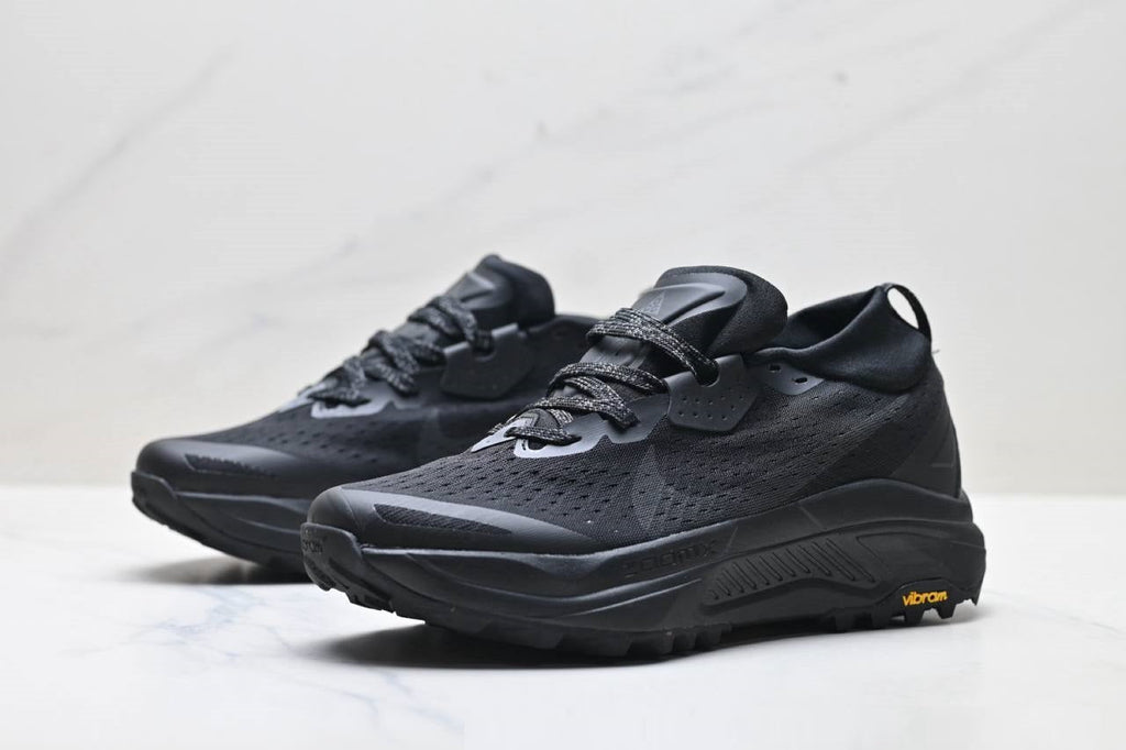 Обувки ACG Zegama Trail 2
