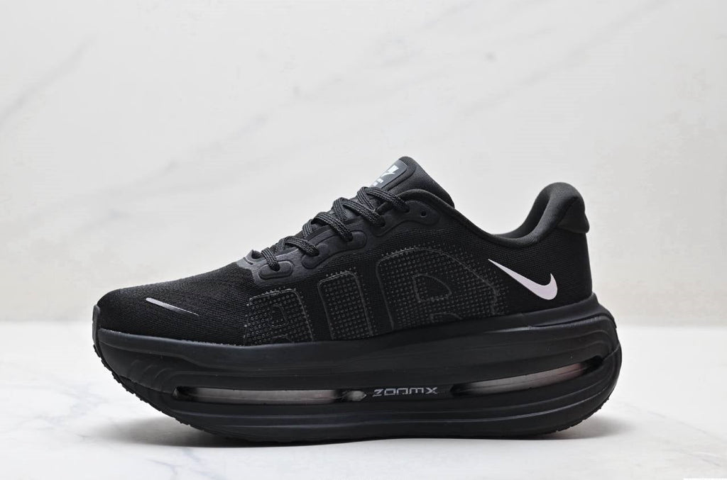 Обувки Vomero Premium SP Black