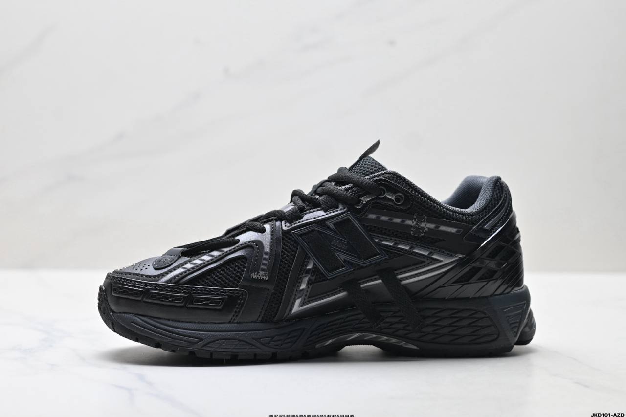 Обувки NB 1906A Black