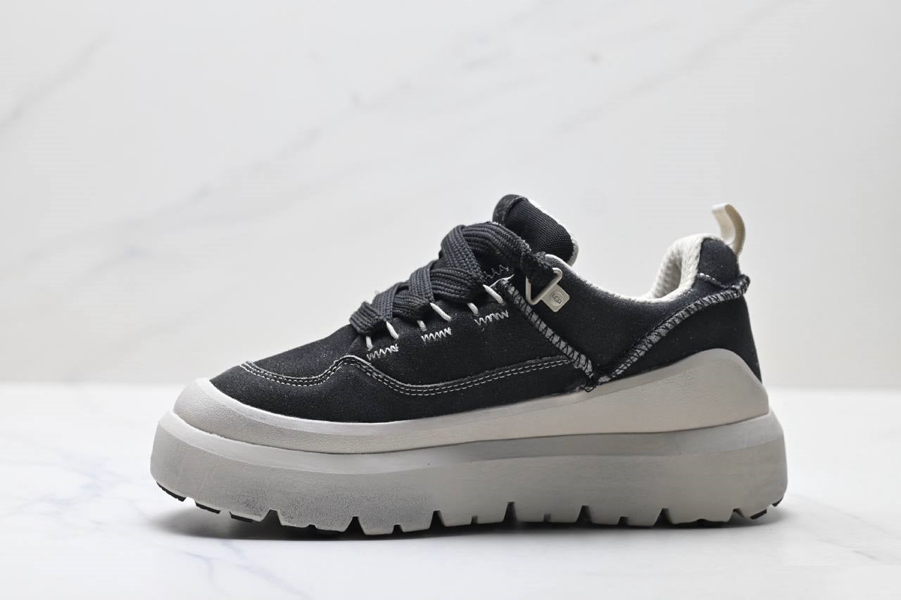 Обувки UGG Heritage Utility