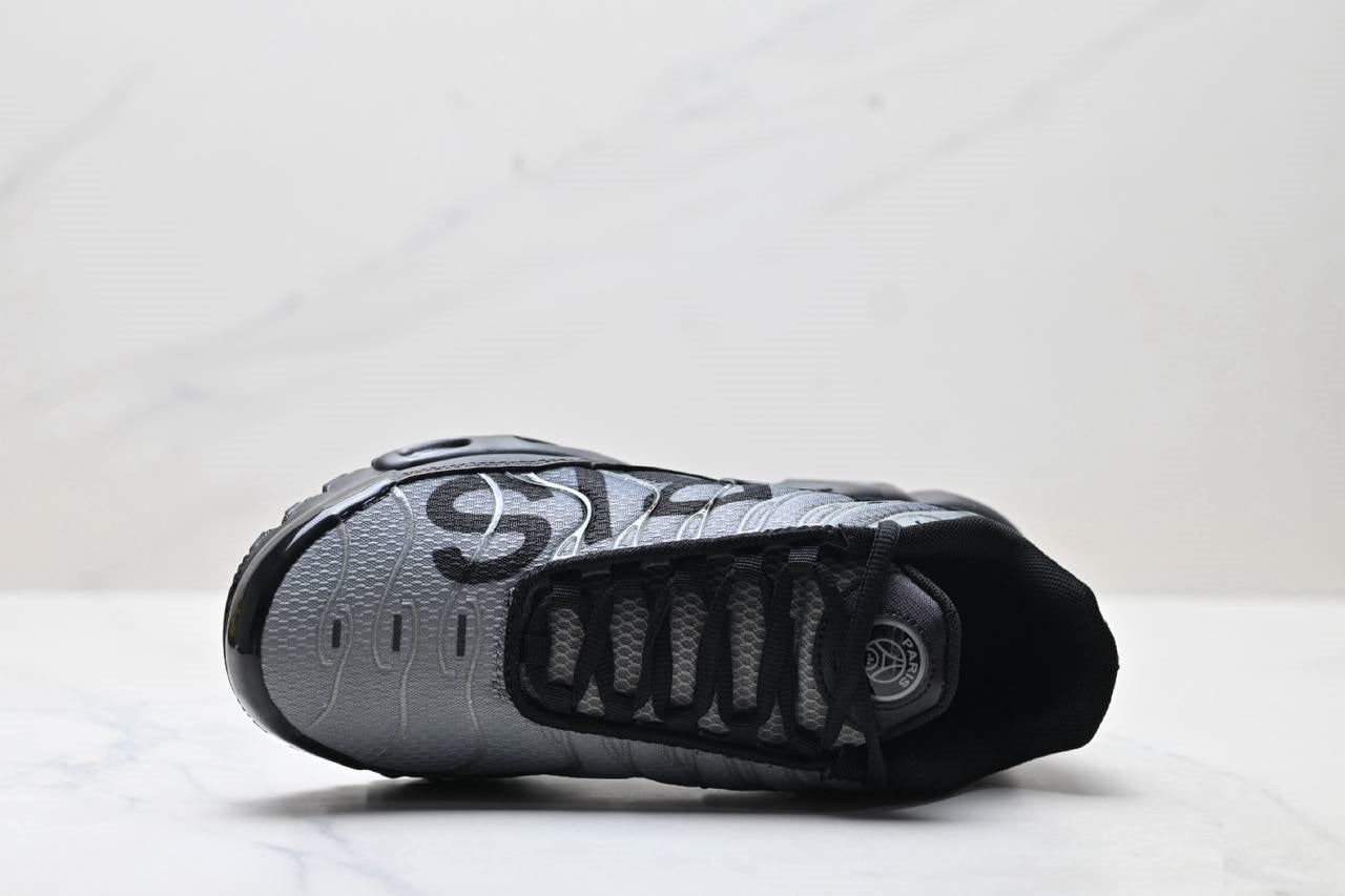 Обувки Paris Saint-Germain Air Max Plus Premium
